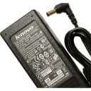 Carregador de laptop Lenovo 20V, 
 65W e 3.25A ponta fina.
