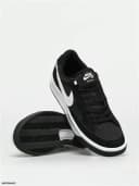  SB adversary da marca Nike, Disponível no Número 43, Em Cor  Preto, Conta Com Material tecido, e Recomenda-se para uso social